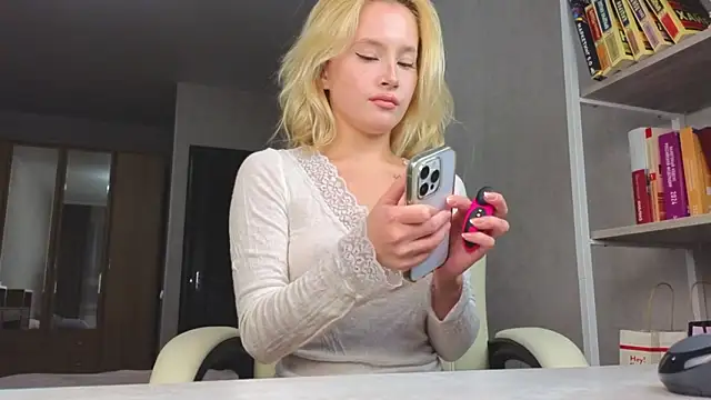 Marietta Castro online show from March 2026 03:08:01 PM