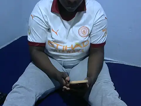 Sexy baby004 online show from April 2026 07:30:01 PM