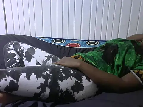 Sexy baby004 online show from September 2025 04:19:02 AM