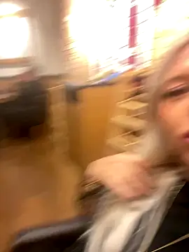 Arabellalee23 online show from November 2025 05:28:02 PM