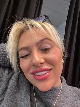 Arabellalee23 online show from January 2025 05:17:01 PM