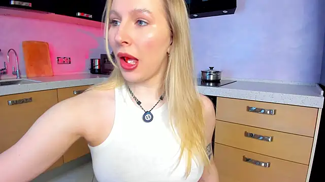 AnnLevine online show from April 2026 01:15:02 PM