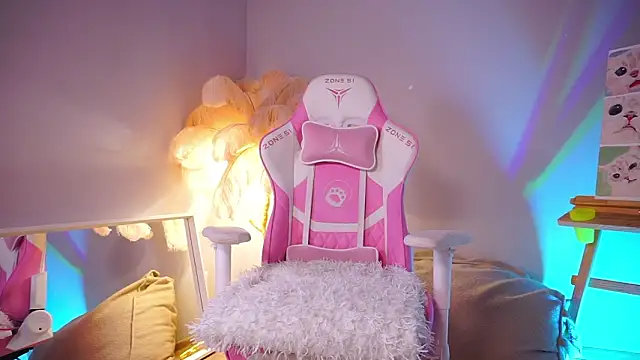 AnnLevine online show from February 2026 01:29:01 PM