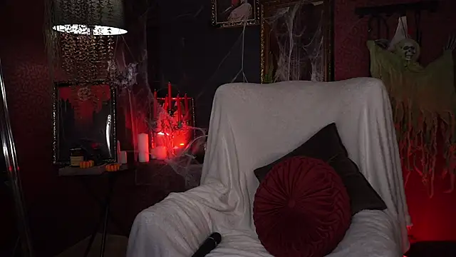 AnnLevine online show from October 2025 01:53:04 PM