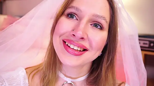 AnnLevine online show from October 2025 02:13:01 PM