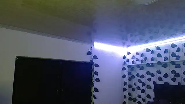 Aria Buitrago online show from February 2025 12:55:01 PM