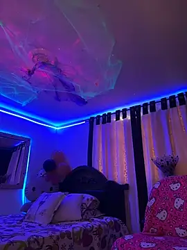 Snapshot of touchm_cockhard chatting on October 2025 08:33:02 PM touchm cockhard online show from October 2025 08:33:02 PM