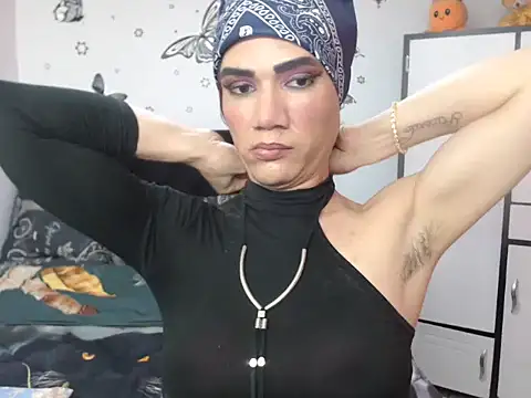 Snapshot of luna_grans_777 chatting on June 2026 03:29:02 PM luna grans 777 online show from June 2026 03:29:02 PM
