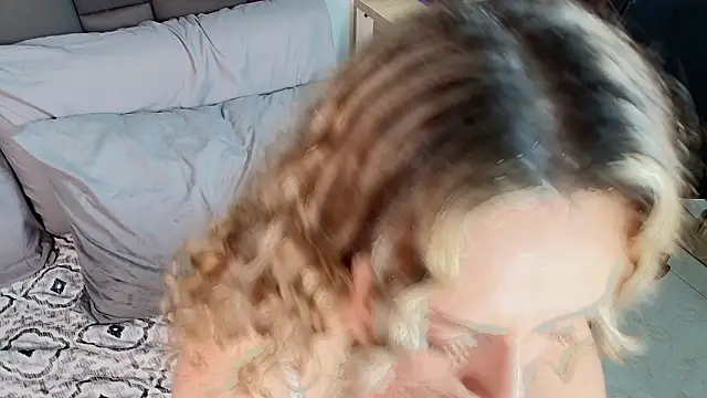 ladychanel 1 online show from February 2026 10:51:01 PM