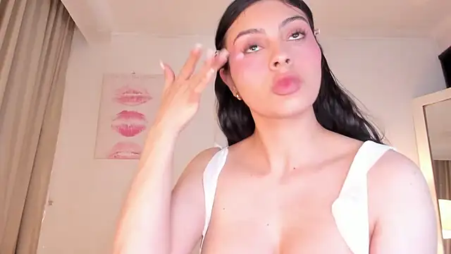 Snapshot of halseycox___ chatting on July 2026 05:47:01 AM halseycox online show from July 2026 05:47:01 AM