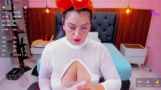 MEYLAGIA online show from November 2025 03:17:02 AM