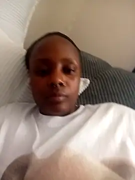 Miss Amani online show from October 2025 12:08:01 PM