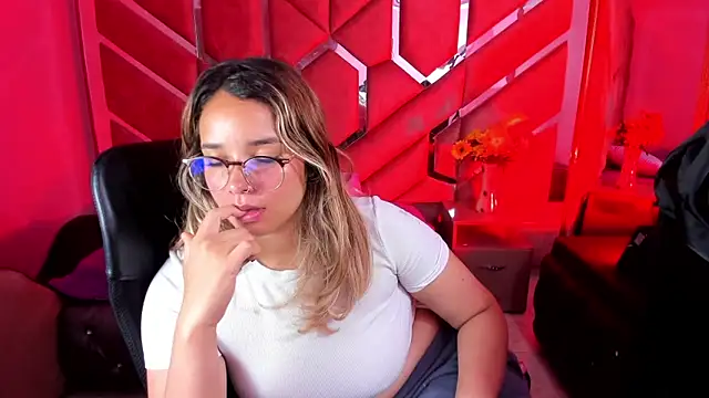 Olivia Fox69 online show from September 2025 03:20:02 AM