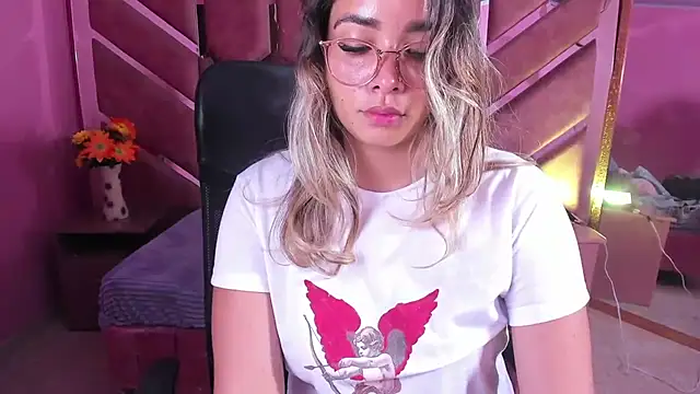 Olivia Fox69 online show from April 2026 03:02:02 AM