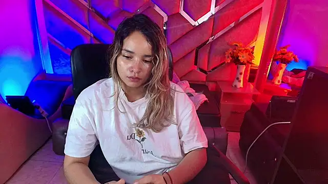 Olivia Fox69 online show from December 2025 03:54:01 AM