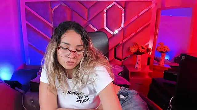 Olivia Fox69 online show from January 2026 03:43:02 AM