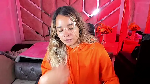 Olivia Fox69 online show from September 2025 04:30:01 AM