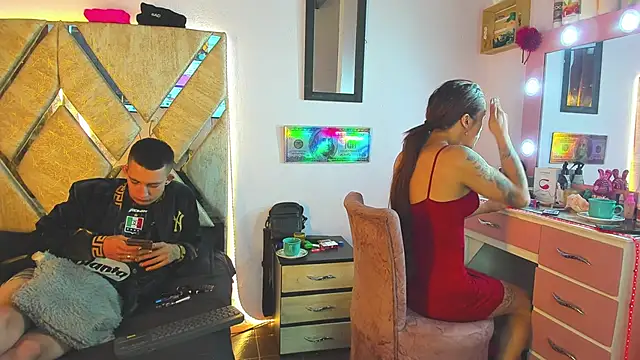 Snapshot of parejacaliente20154 chatting on November 2025 09:02:02 AM parejacaliente20154 online show from November 2025 09:02:02 AM