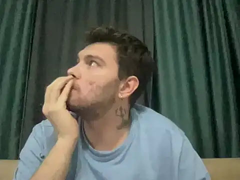 Franso13 online show from March 2026 07:03:02 PM