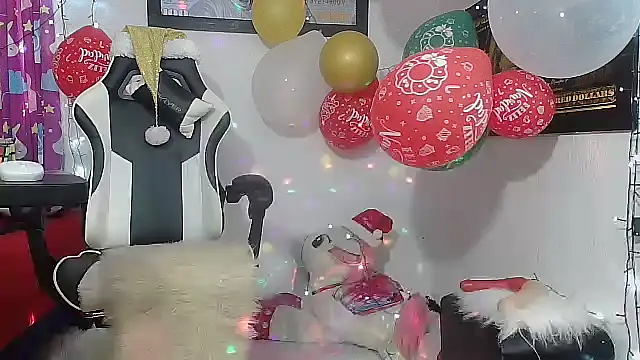 Snapshot of sexy_bunny_hot chatting on December 2024 03:31:02 PM sexy bunny hot online show from December 2024 03:31:02 PM