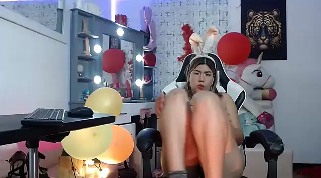 Snapshot of sexy_bunny_hot chatting on March 2025 02:23:02 PM sexy bunny hot online show from March 2025 02:23:02 PM