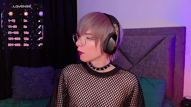 Snapshot of Sammy_Russell chatting on September 2025 07:18:02 AM Sammy Russell online show from September 2025 07:18:02 AM