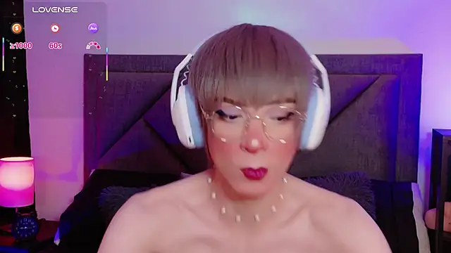 Snapshot of Sammy_Russell chatting on February 2026 08:02:02 AM Sammy Russell online show from February 2026 08:02:02 AM