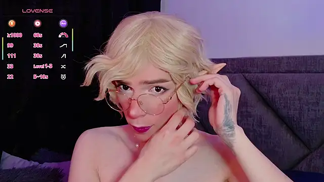 Sammy Russell online show from November 2025 04:27:02 AM