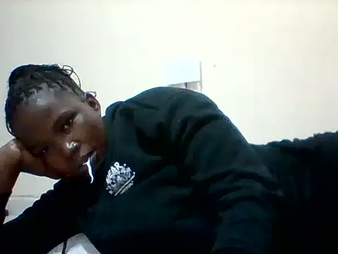 Snapshot of sweetangel41 chatting on June 2026 06:05:02 PM sweetangel41 online show from June 2026 06:05:02 PM
