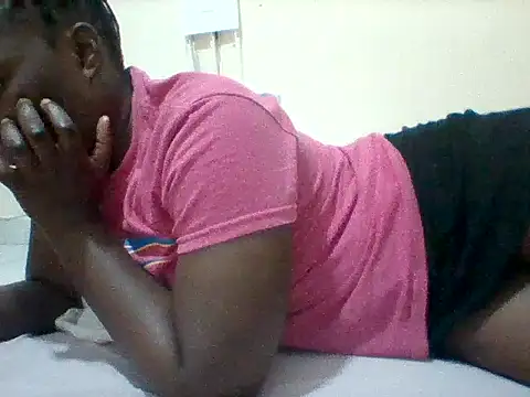 Snapshot of sweetangel41 chatting on June 2026 02:50:02 PM sweetangel41 online show from June 2026 02:50:02 PM