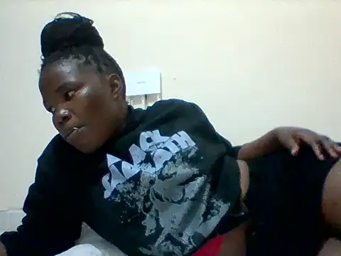 Snapshot of sweetangel41 chatting on June 2026 05:21:02 PM sweetangel41 online show from June 2026 05:21:02 PM