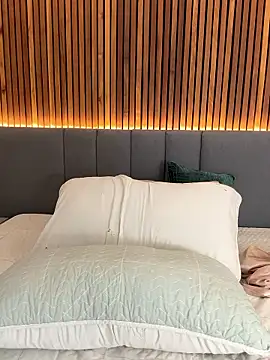 EmiilyAdams  online show from January 2026 10:27:02 PM