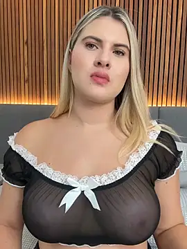 EmiilyAdams  online show from January 2026 10:13:01 PM