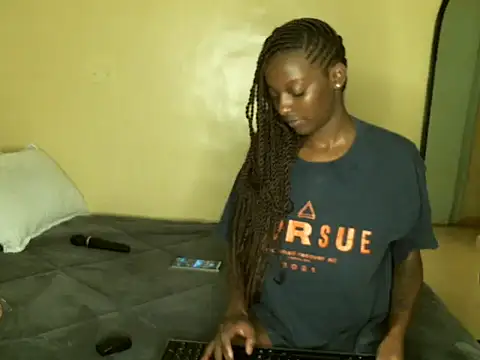 Sharmybabe online show from April 2026 11:46:02 AM