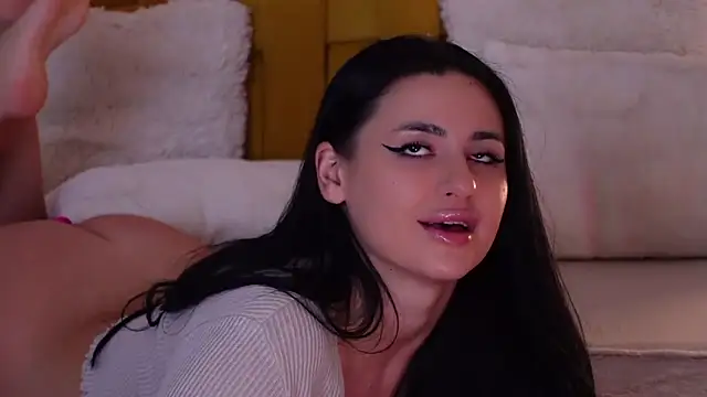 RanyaHermes online show from November 2025 10:47:01 PM