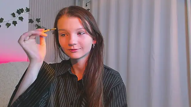 Snapshot of CindyGarrison chatting on February 2025 12:36:02 AM CindyGarrison online show from February 2025 12:36:02 AM