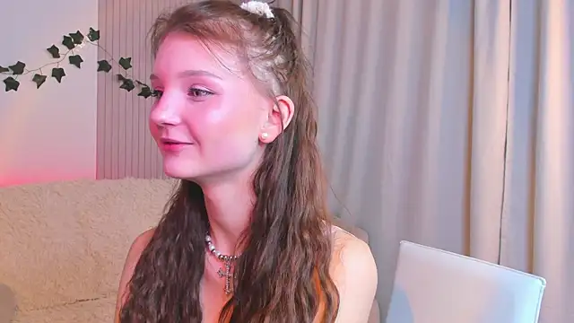 Snapshot of CindyGarrison chatting on February 2025 12:19:02 AM CindyGarrison online show from February 2025 12:19:02 AM