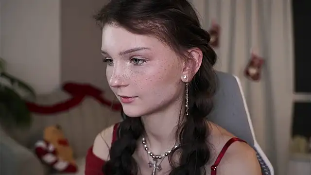 Snapshot of CindyGarrison chatting on December 2025 10:48:01 PM CindyGarrison online show from December 2025 10:48:01 PM