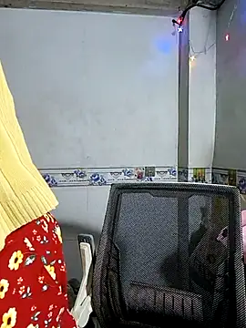 phnz online show from November 2025 10:52:02 AM