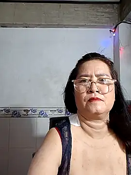 phnz online show from November 2025 05:55:01 AM