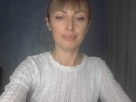 EffectMaya online show from November 2025 05:49:02 PM