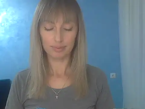 EffectMaya online show from November 2025 06:29:02 PM