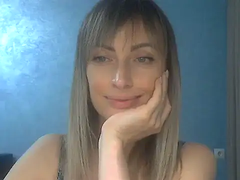 EffectMaya online show from April 2026 06:11:01 PM