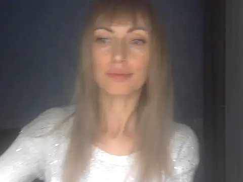 EffectMaya online show from April 2026 04:52:02 PM