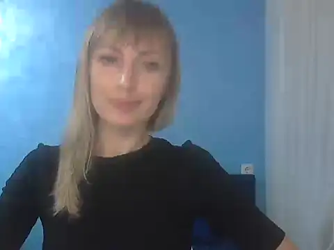 EffectMaya online show from November 2025 07:18:02 PM