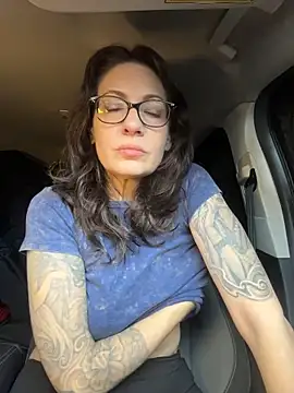 BeautifulMesss online show from February 2026 02:52:01 PM