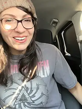 BeautifulMesss online show from February 2026 02:37:01 PM