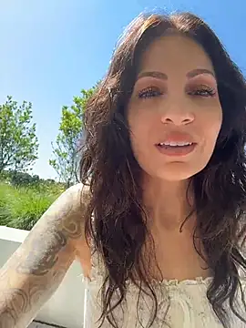BeautifulMesss online show from July 2026 02:51:01 PM