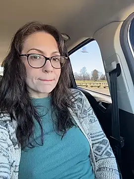 BeautifulMesss online show from March 2026 06:41:01 PM