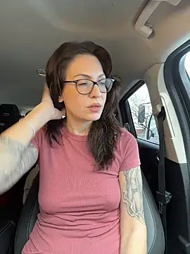 BeautifulMesss online show from March 2026 03:43:01 PM